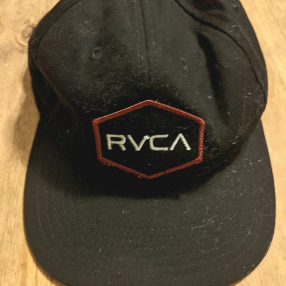 RVCA hat -one size